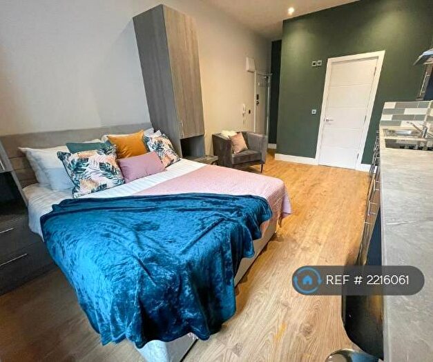 Studio To Rent In Bentley Road, Liverpool, L8