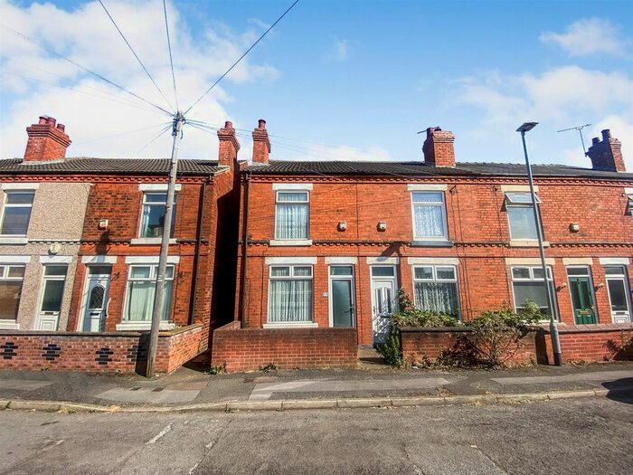 2 Bedroom End Of Terrace House To Rent In Mount Street, Mansfield, NG19
