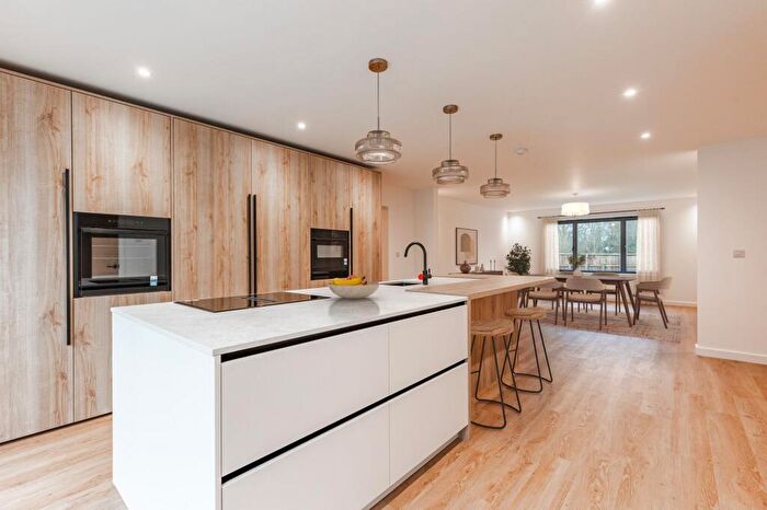 5 Bedroom Detached House For Sale In A Five Bedroom New Home With Premium Finish Throughout In Saham Toney, IP25