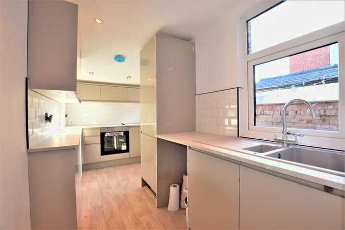 2 Bedroom Terraced House To Rent In Cunliffe Road, Blackpool, FY1