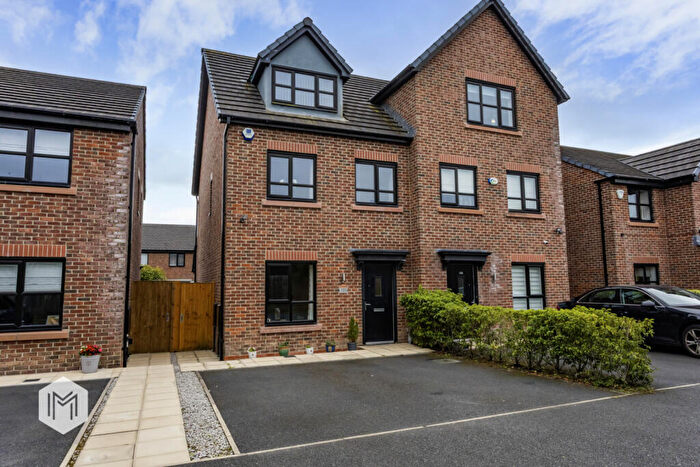 3 Bedroom Semi-Detached House For Sale In Highclove Lane, Boothstown, Worsley, Manchester, M28