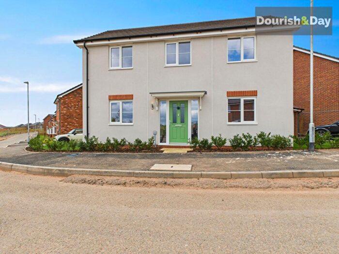 4 Bedroom Detached House To Rent In Bellardia Road, Stafford, ST16