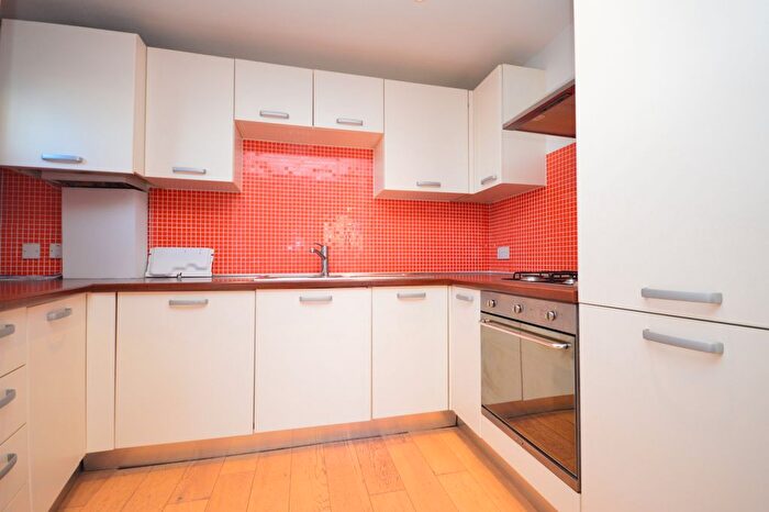 1 Bedroom Flat To Rent In Rill Court, London, IG11