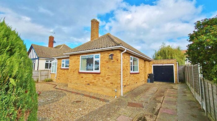 2 Bedroom Detached Bungalow For Sale In The Close, Frinton-On-Sea, CO13