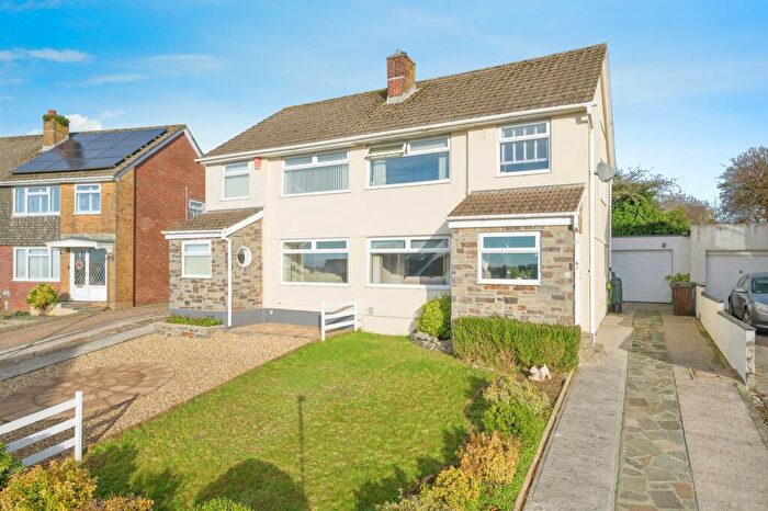 4 Bedroom Semi-Detached House For Sale In Ashleigh Close, Tamerton Foliot, Plymouth, PL5