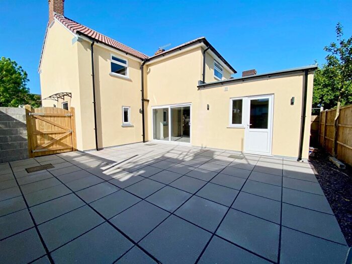 4 Bedroom House To Rent In Westfield Road, Backwell, BS48