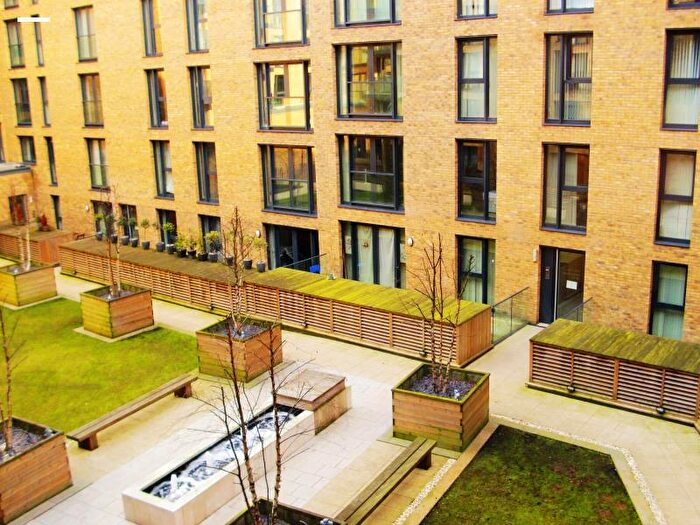 2 Bedroom Flat To Rent In Southside, St Johns Walk, Birmingham, B5