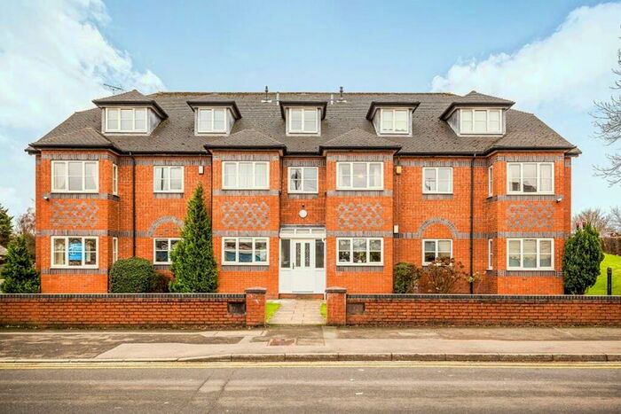 2 Bedroom Apartment To Rent In Signal Court, Lightfoot Street, Hoole, Chester, CH2