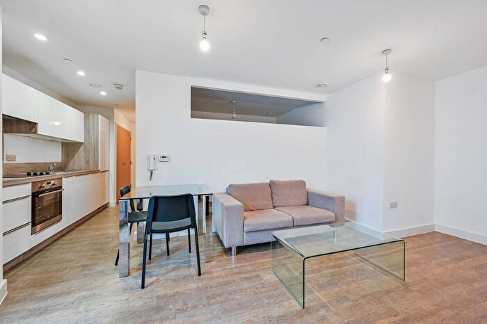 1 Bedroom Flat For Sale In Cornmill Lane, Lewisham, London, SE13