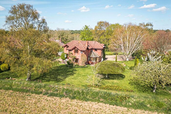 3 Bedroom Detached House For Sale In Far-Reaching Countryside Views In Skeyton, NR10