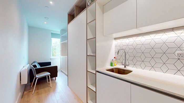 Studio To Rent In Stanwell Road, Feltham, TW14