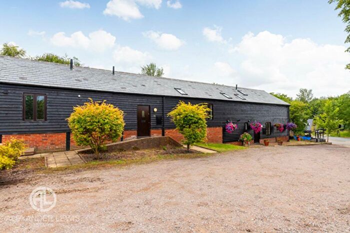2 Bedroom Barn Conversion For Sale In Manor Farm Cottages, Wymondley Road, Willian, SG6