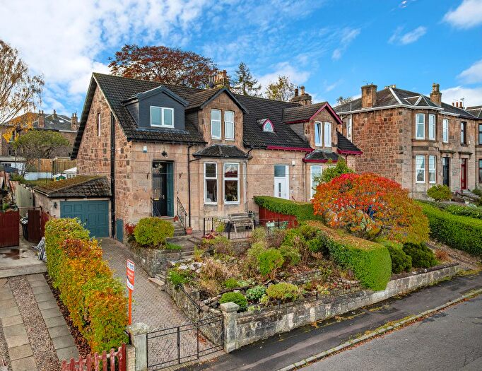 3 Bedroom Semi Detached House For Sale In Mitchell Drive, Rutherglen, Glasgow, G73
