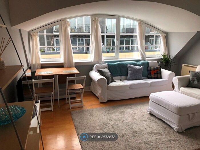 1 Bedroom Flat To Rent In St Andrews Square, Glasgow, G1