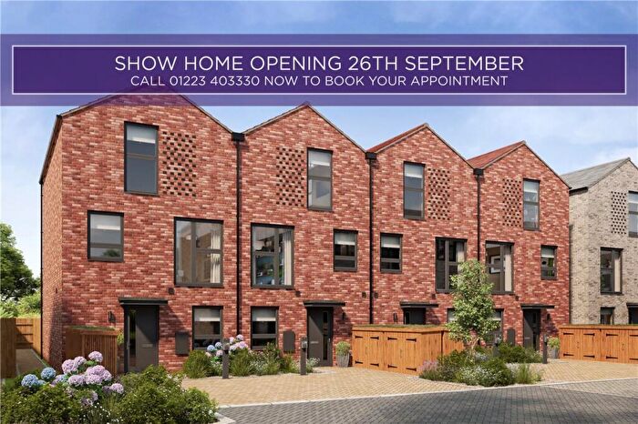 3 Bedroom Terraced House For Sale In Feather Lane, Cambridge, CB4