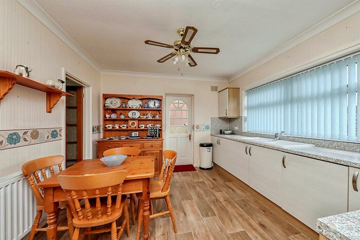 2 Bedroom Detached Bungalow For Sale In Rose Drive, Dereham, NR20