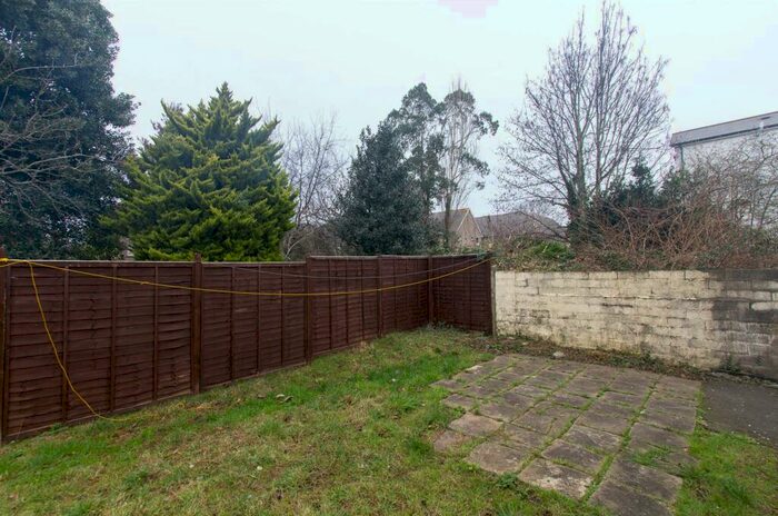 1 Bedroom Private Hall To Rent In The Walk, Roath, CF24