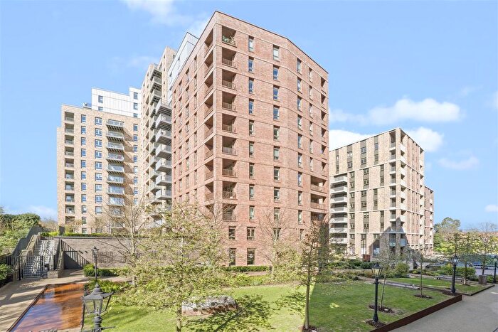 2 Bedroom Flat To Rent In Blenheim Mansions, Alexandra Gate, Hornsey, N8