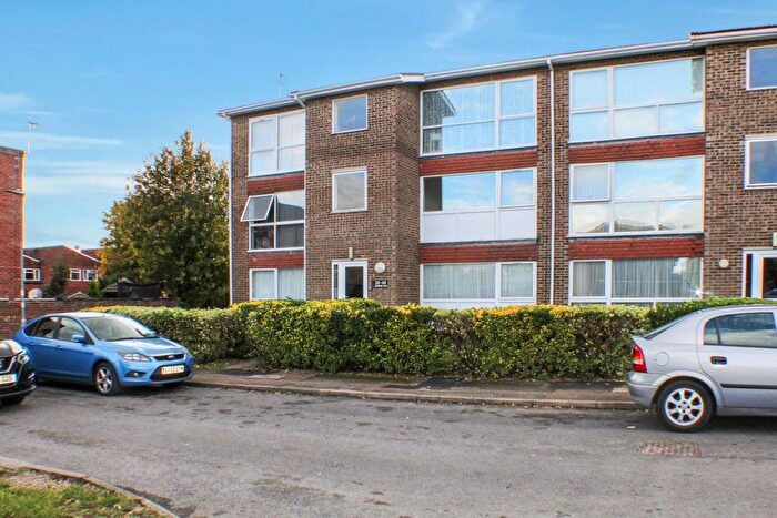 1 Bedroom Flat To Rent In Berners Way, Broxbourne, EN10