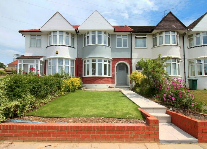 4 Bedroom Terraced House To Rent In Hampden Way, London, N14