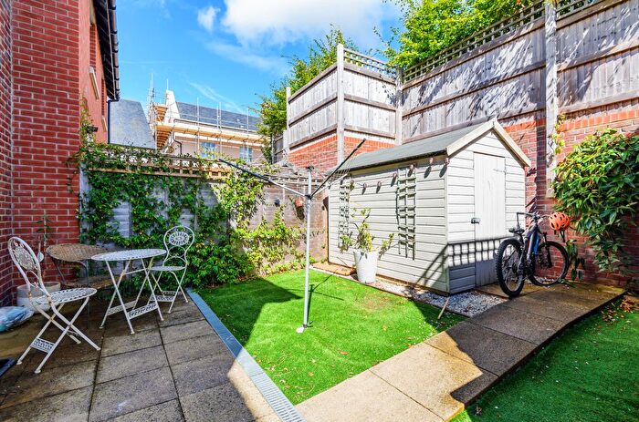 2 Bedroom End Terrace House To Rent In Pitt Road, Winchester, SO22