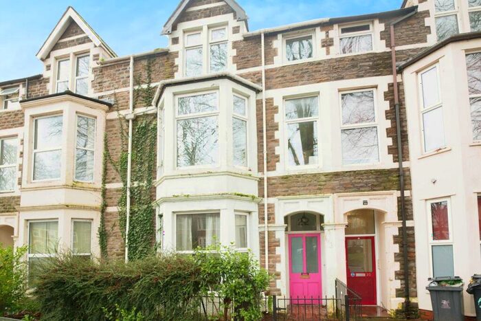 5 Bedroom House To Rent In Llanbleddian Gardens, Cardiff, CF24