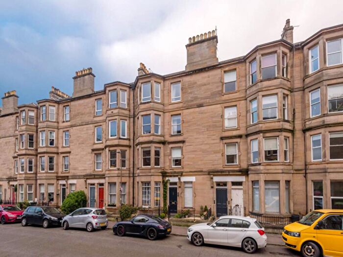 2 Bedroom Flat To Rent In Darnell Road, Trinity, Edinburgh, EH5