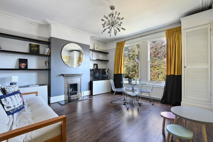 1 Bedroom Flat To Rent In Coniston Road, London, N10