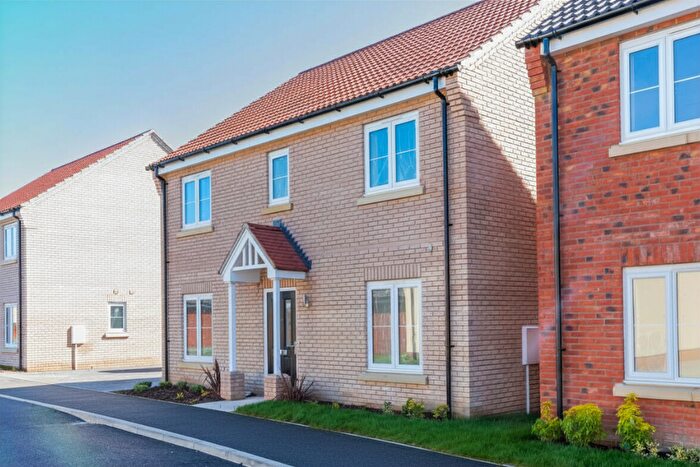 4 Bedroom Detached House For Sale In Lowestoft Road, Hopton, Great Yarmouth, NR31