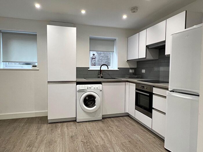 1 Bedroom Flat To Rent In Daisy Street, Cardiff, CF5
