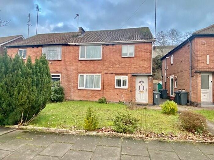 1 Bedroom Maisonette For Sale In Leach Green Lane, Birmingham, B45