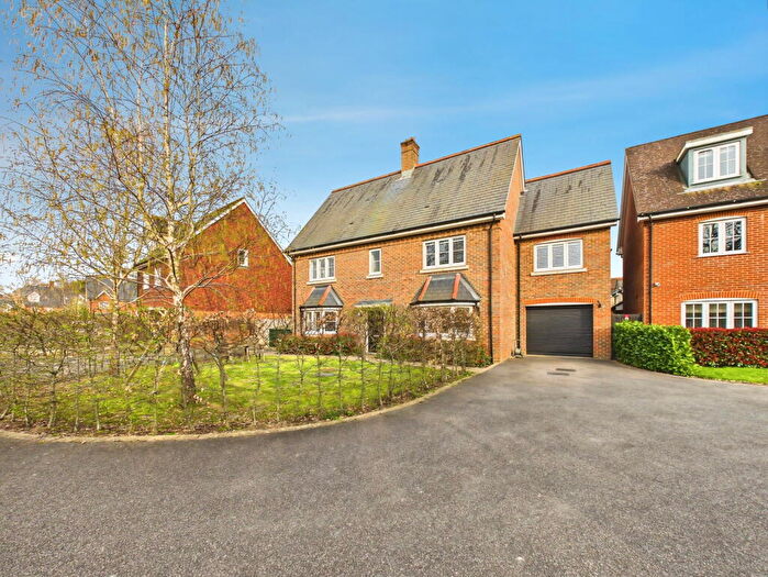 4 Bedroom Detached House For Sale In Cook Way, Broadbridge Heath, RH12