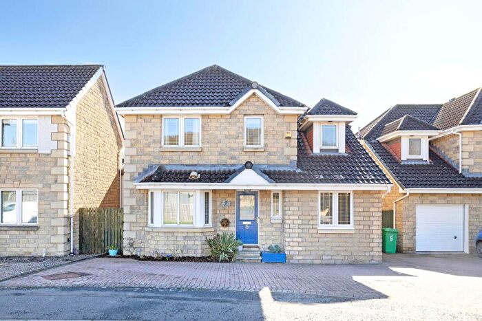 5 Bedroom Detached House For Sale In Lt Sales Avenue, Dalgety Bay, KY11