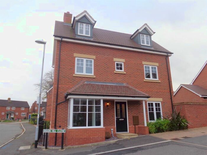 4 Bedroom Detached House To Rent In Biggin Hill Close, Malvern, WR14