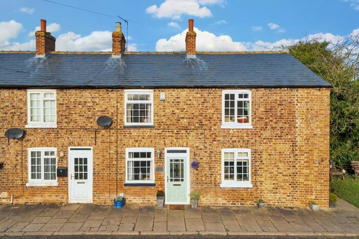 2 Bedroom End Of Terrace House For Sale In Marston Road, Tockwith, York, YO26