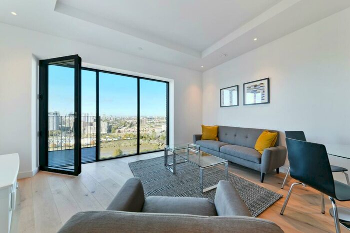 1 Bedroom Apartment To Rent In Modena House, London City Island, London, E14