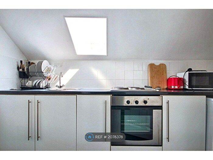 1 Bedroom Flat To Rent In Southern-By-Pass, Oxford, OX2