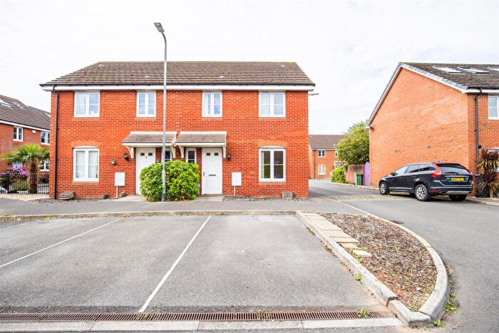 3 Bedroom Semi Detached House To Rent In Ffordd Nowell, Penylan, Cardiff, CF23