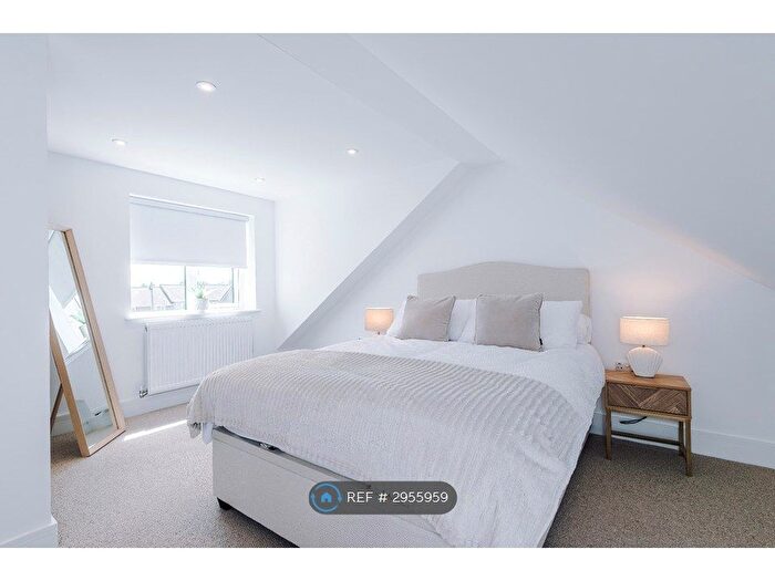 3 Bedroom End Of Terrace House To Rent In Pickmere Road, Wilmslow, SK9