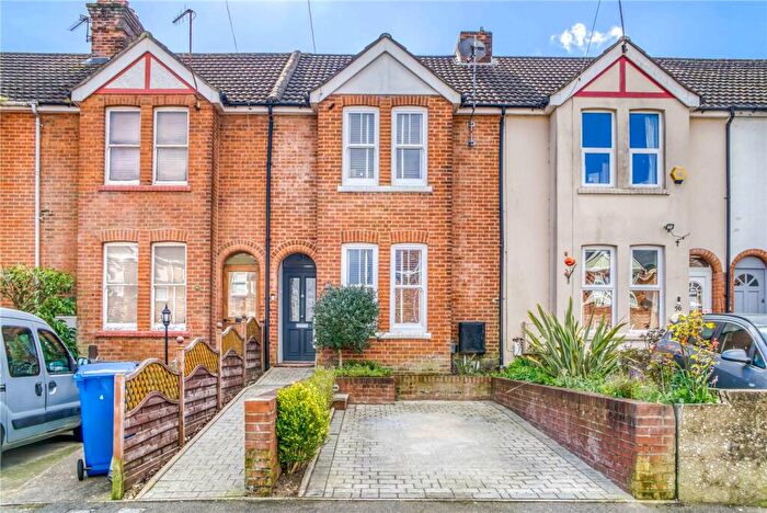 3 Bedroom Terraced House For Sale In Layton Road, Pakstone, Poole, Dorset, BH12