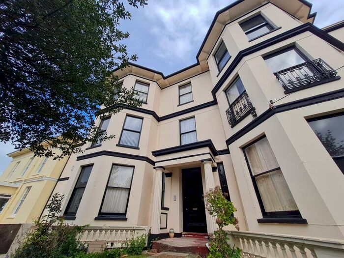 1 Bedroom Apartment To Rent In Dover Street, Ryde, PO33