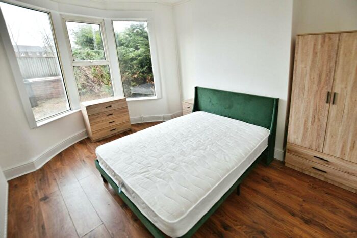 1 Bedroom Flat To Rent In New Road, Wrexham, LL11