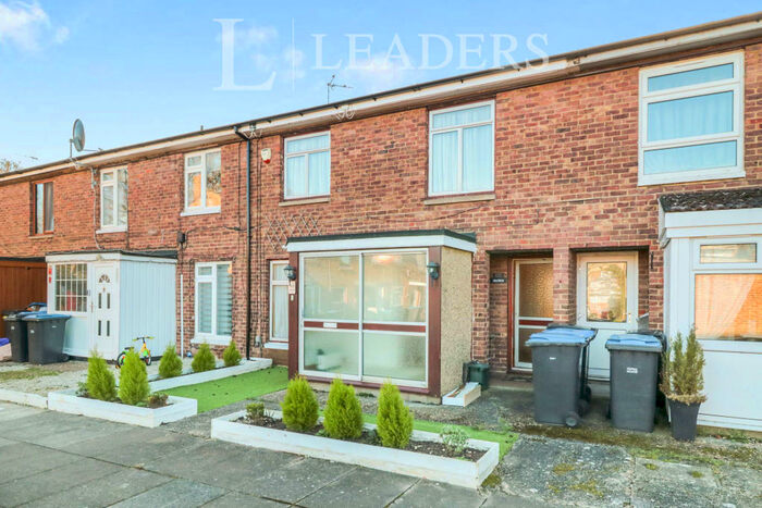 4 Bedroom Terraced House To Rent In Hollyfield, Harlow, CM19