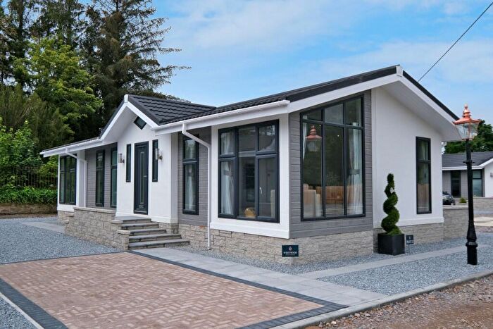 2 Bedroom Park Home For Sale In Kinloss Retirement Park, Kinloss, Findhorn, IV36