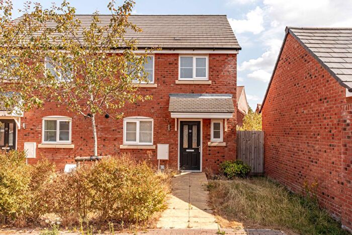 3 Bedroom Semi-Detached House For Sale In Jenkinson Way, Falfield, Wotton-Under-Edge, GL12