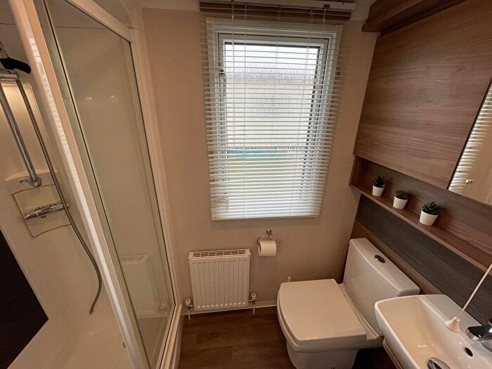 2 Bedroom Caravan For Sale In , SA66