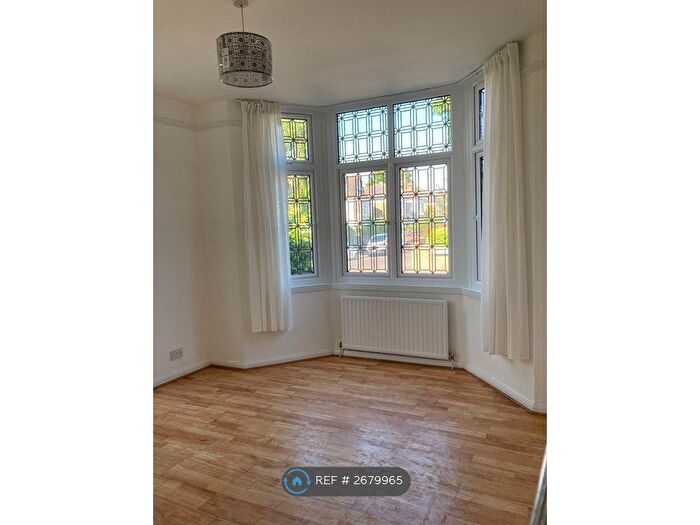 1 Bedroom Flat To Rent In Forest Hill, London, SE23