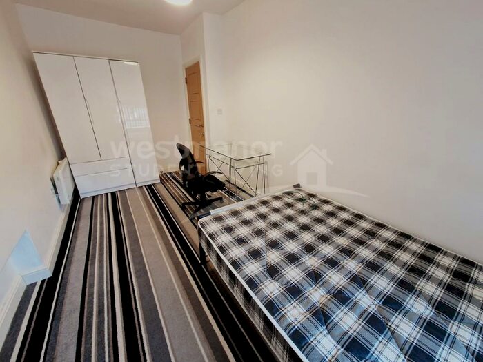2 Bedroom Apartment To Rent In - Prebend Street, Leicester, LE2