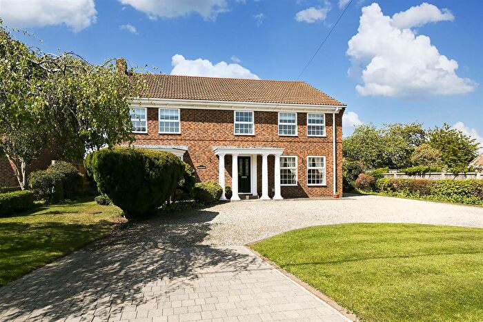 5 Bedroom Detached House For Sale In Main Street, Sutton On Derwent, York, YO41