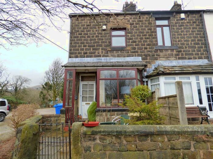 2 Bedroom End Of Terrace House To Rent In Shaws, Uppermill, Saddleworth, Oldham, OL3